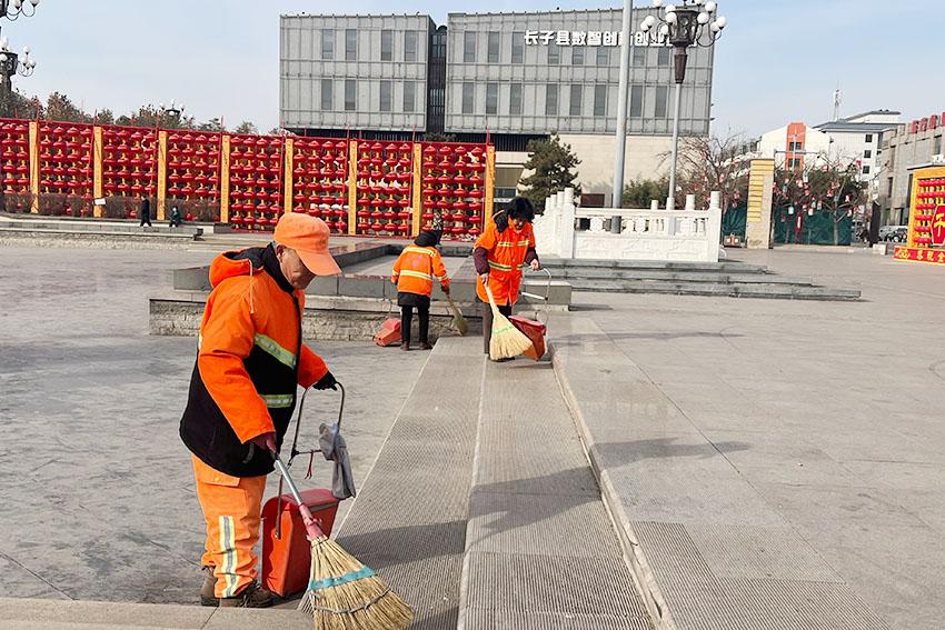 新春走基层环卫工4.jpeg
