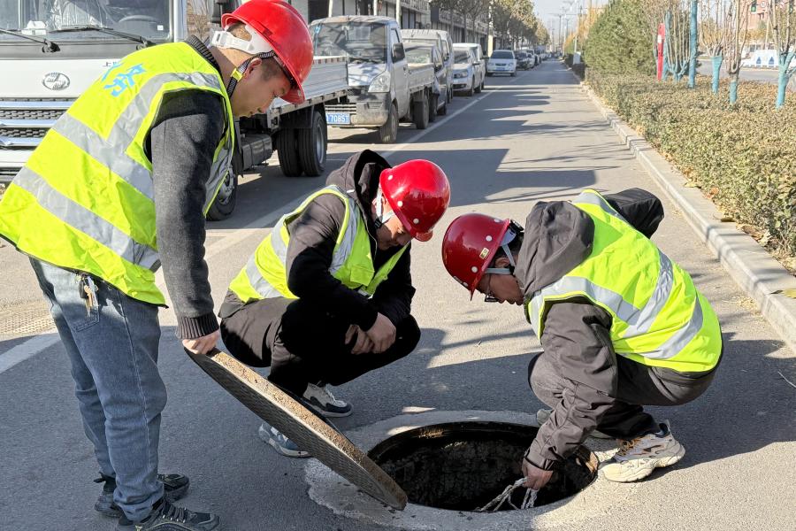 县水务集团：践行“人民至上” 筑牢供水“安全网” (8).jpg