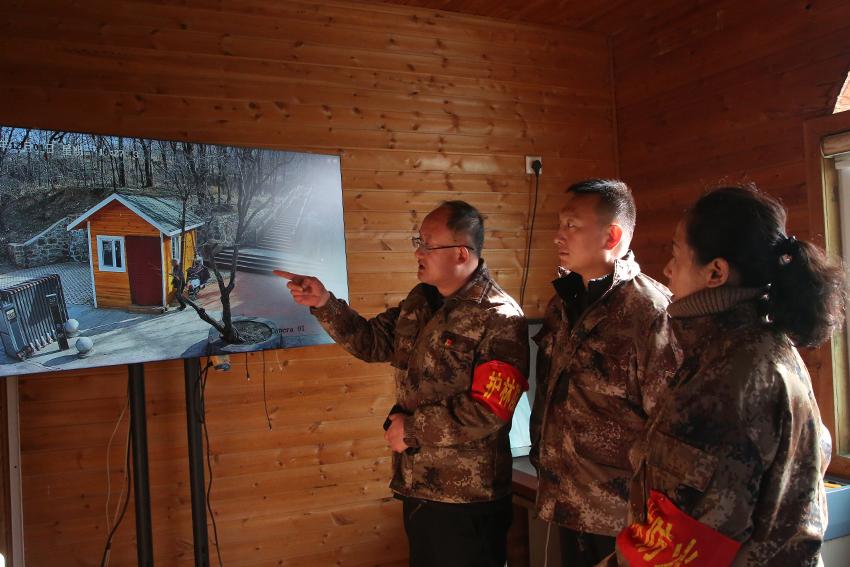 县木化石管理中心：筑牢安全“防火墙” 守护亿年木化石.jpg